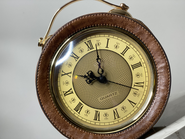 Antique Style Working Clock Handbag & Crossbody Black Edition – Italy's  Little Secret